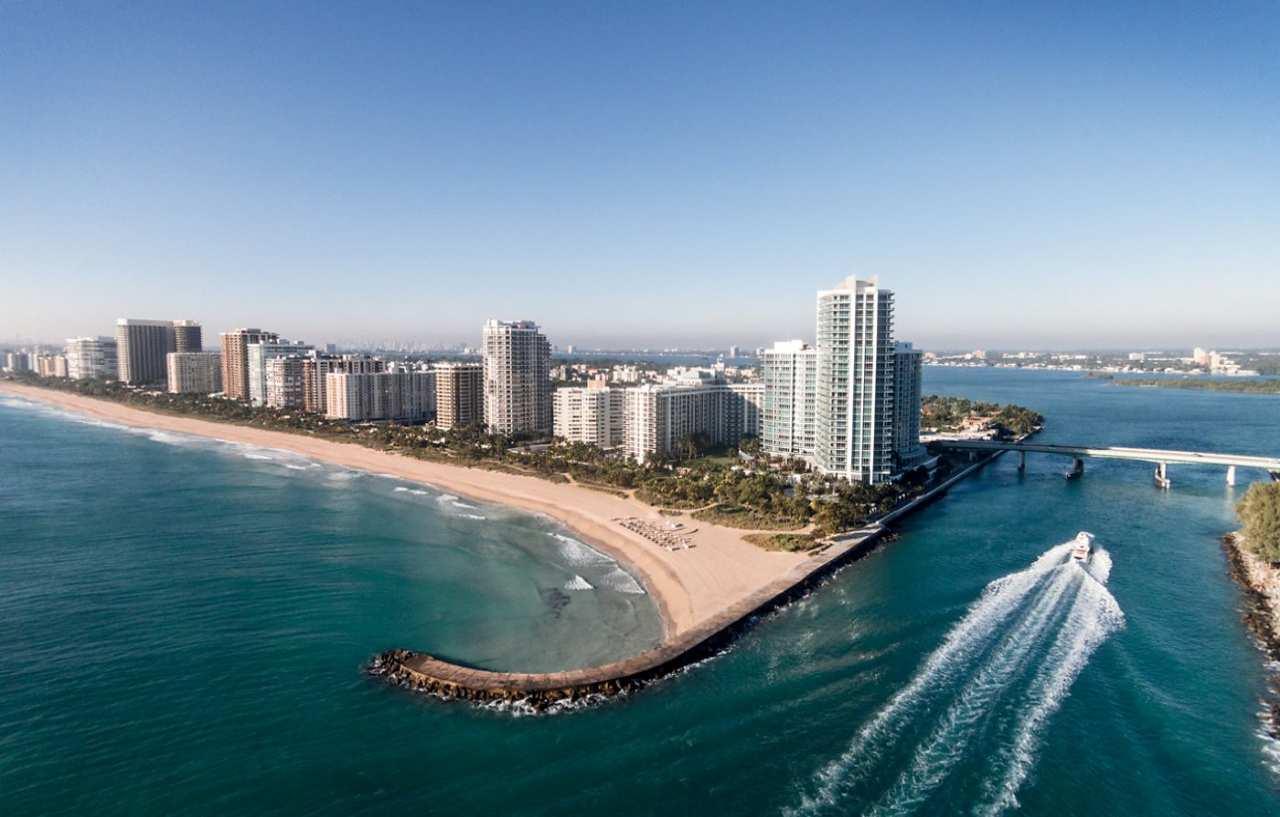 The Ritz-Carlton Bal Harbour, Miami Hotel Miami Beach Exterior photo